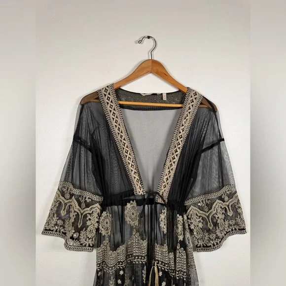 Soft Surroundings Sheer Lace Embroidered Kimono Robe‎ Coverup Gown - Picture 5 of 7